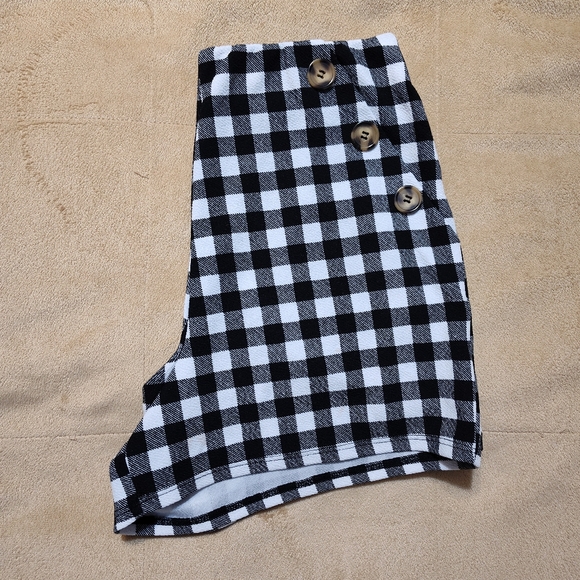 DEREK HEART Black & White Shorts• sz M - Picture 9 of 9